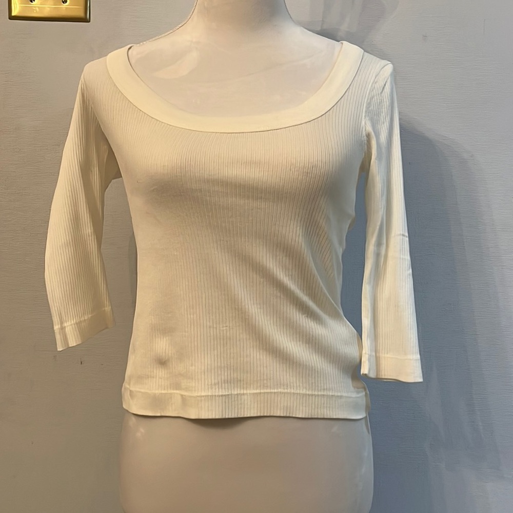 Comfortable 3/4 sleeves